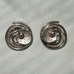 2/$20 Silver Tone Earrings Cala Lilly Clip On’s Metal Swirl Style Vintage